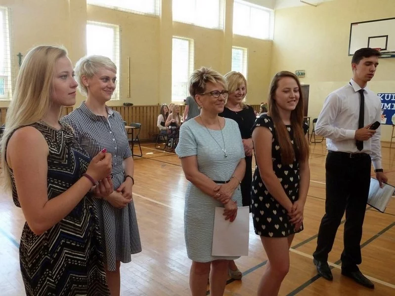 „KULTURA I OBYCIE UMILAJĄ ŻYCIE”