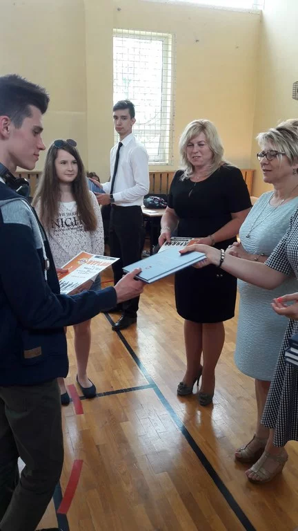 „KULTURA I OBYCIE UMILAJĄ ŻYCIE”