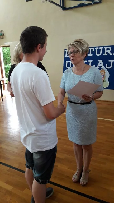 „KULTURA I OBYCIE UMILAJĄ ŻYCIE”