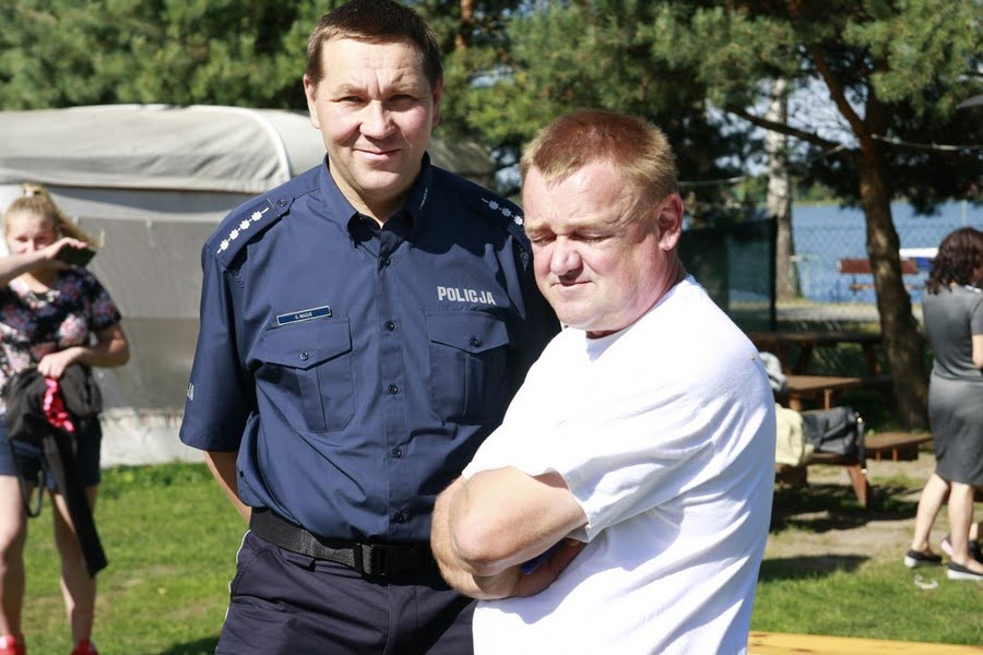 Poznajemy się w zabawie - wyjazd integracyjny klas pierwszych tz