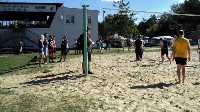 Poznajemy się w zabawie - wyjazd integracyjny klas pierwszych tz