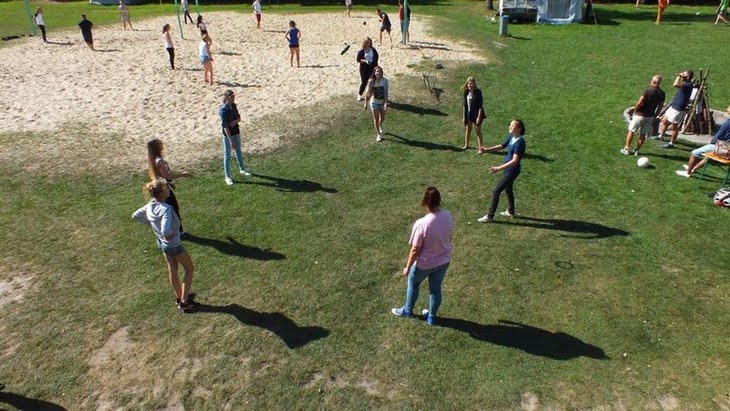 Poznajemy się w zabawie - wyjazd integracyjny klas pierwszych tz