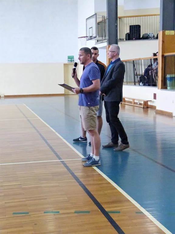Turniej Drużyn Mieszanych w Halowa Piłkę Nożną