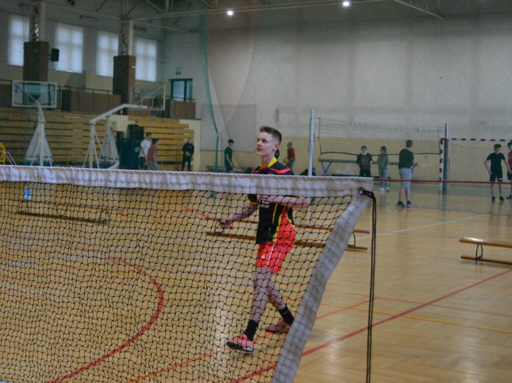 RCEZ Mistrzem Rejonu w Badmintonie Drużynowym Dziewcząt i Chłopców Licealiada 2022/2023