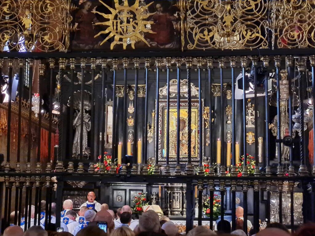 381351788_804039045058895_6251417903201078970_n