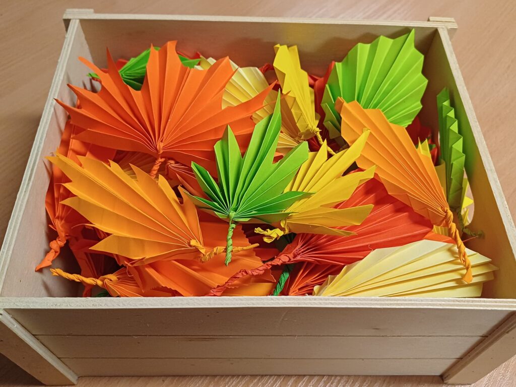 Jesienne Dekoracje Z Papieru Warsztaty Tworcze 3