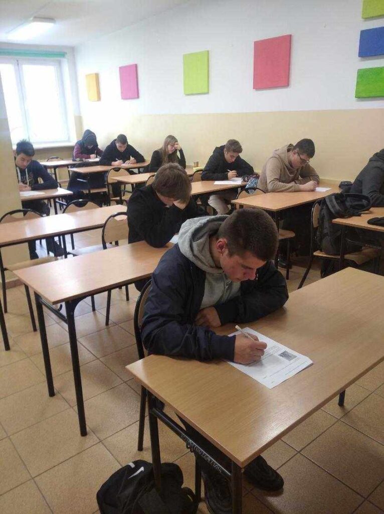 371541509 1045479576680647 7058845953013071040 N