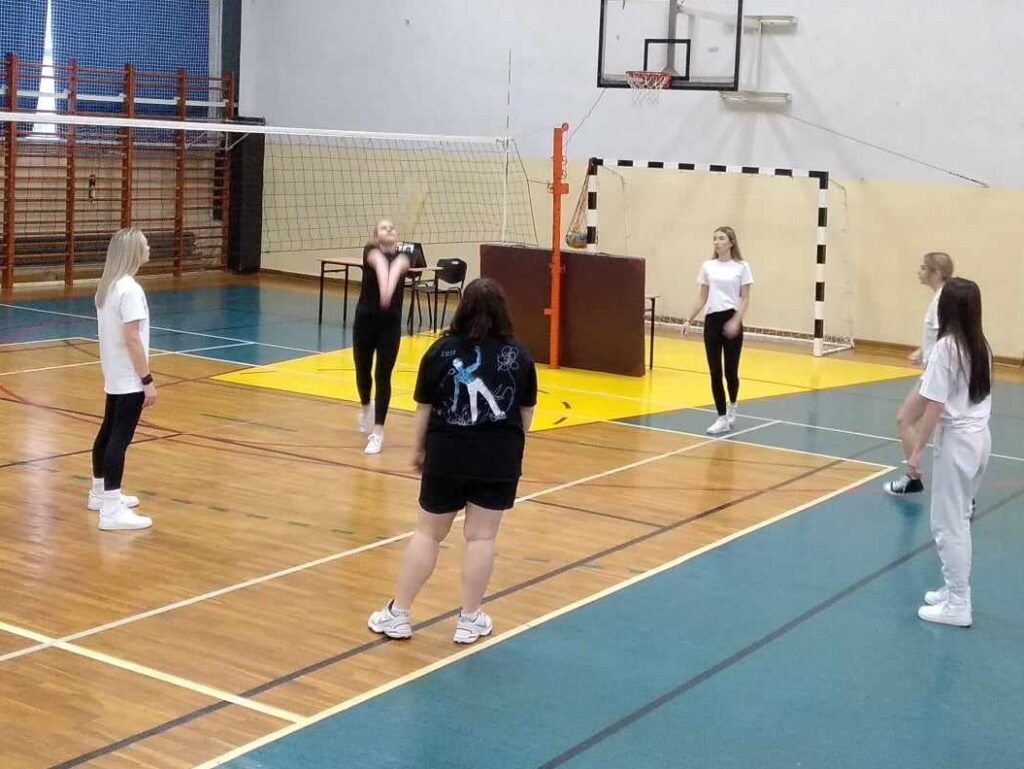 403935381 1395726111377070 7525522844447053352 N