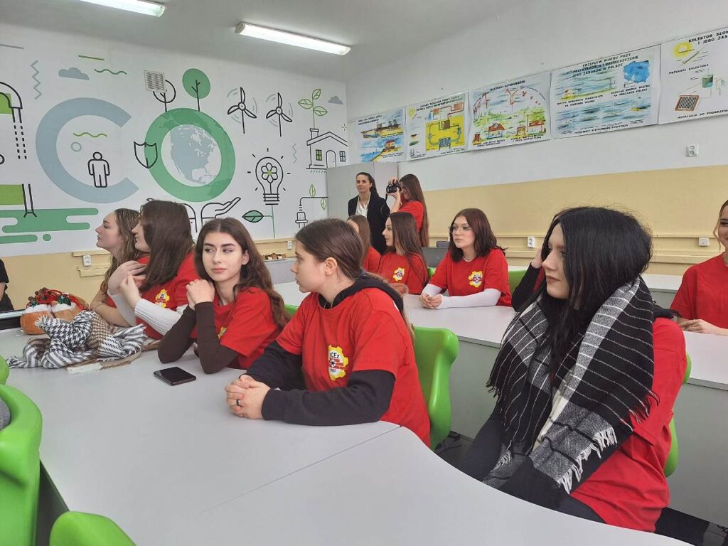 409197627 851089153687217 3998041173158161522 N