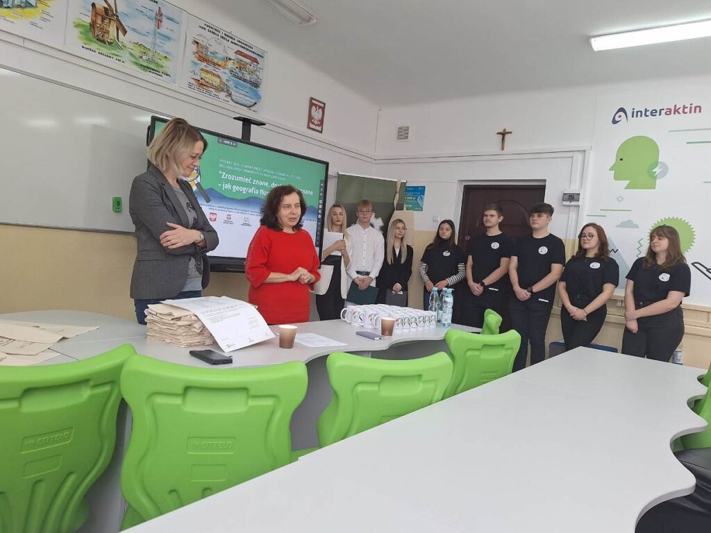 409229372 851089193687213 2059281191679226209 N