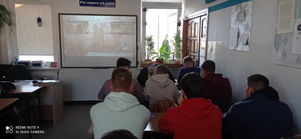 Spotkanie Z Historia W Rcez Cz.2 Bohateron – Wlacz Historie Ludzie Wsrod Gruzow – O „warszawskich Robinsonach 4