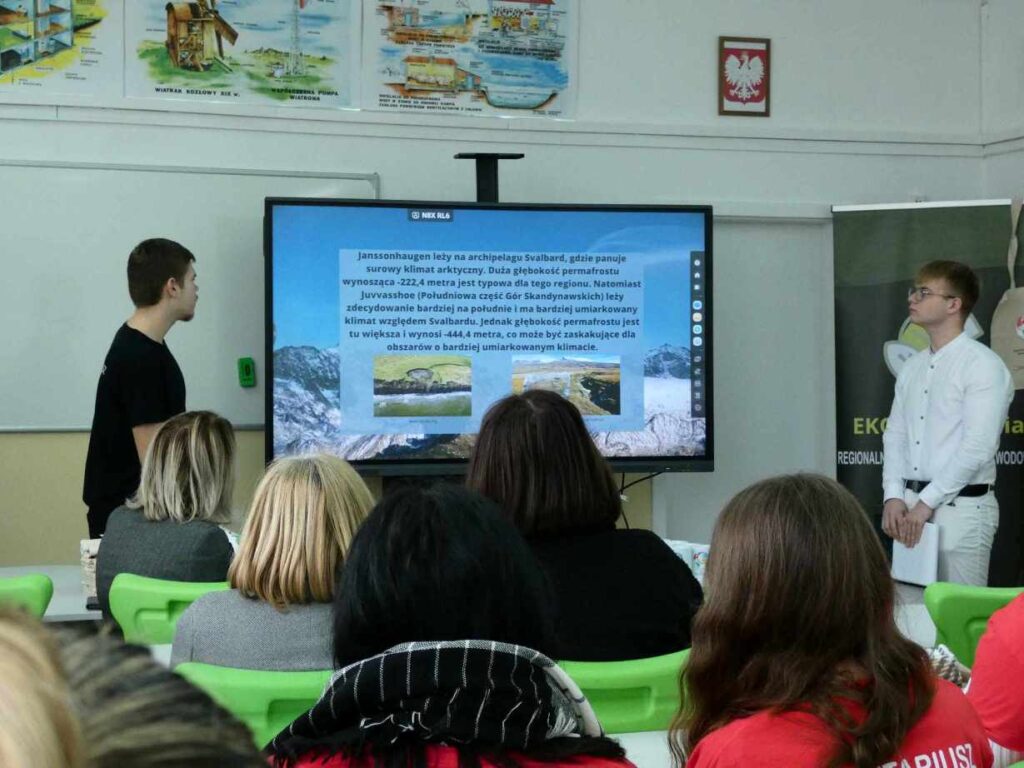 Received 3157977121178505