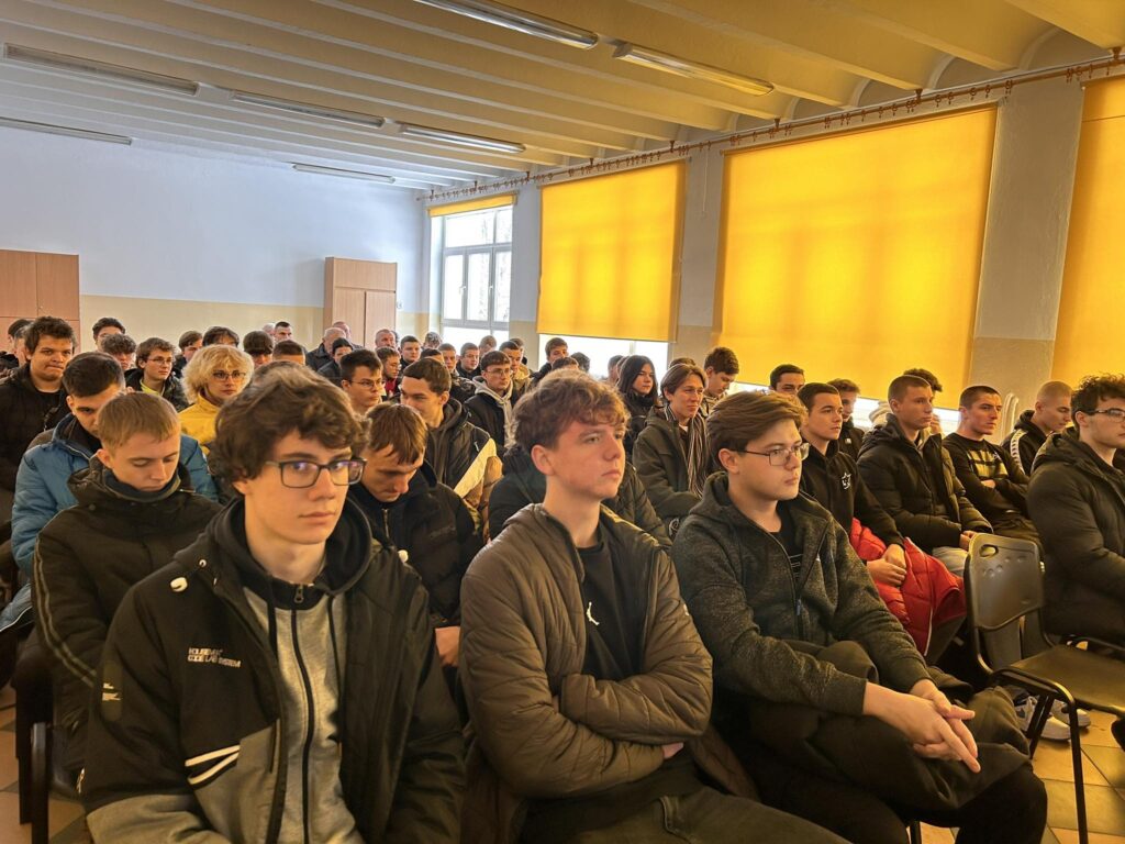 Received 3725875157735754