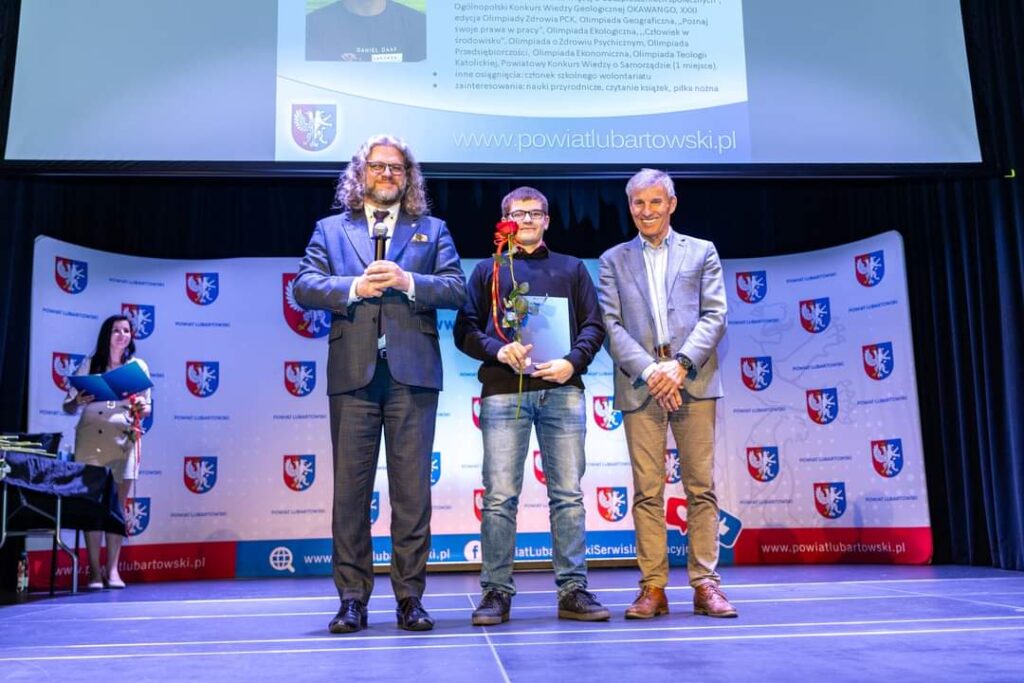 Stypendia Starosty Lubartowskiego Dla Uczniow Rcez 4
