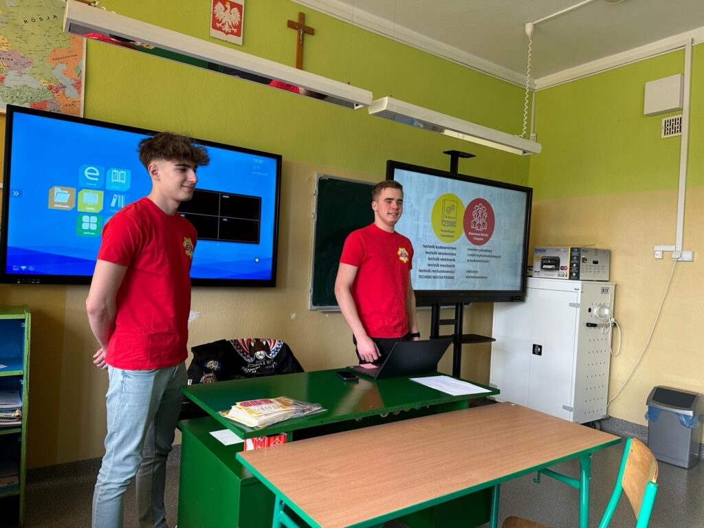 Wolontariat Rcez Na Topie 1