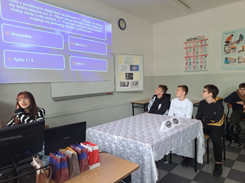 Szkolny Konkurs Milionerzy Z Fizyki 3