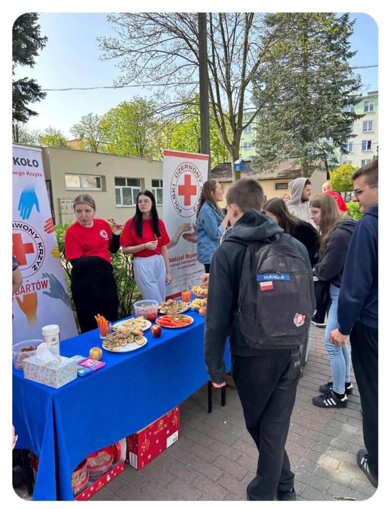 Tydzien Profilaktyki W Rcez We Wspolpracy Z Pck Oddzial W Lubartowie I Seniorami 2