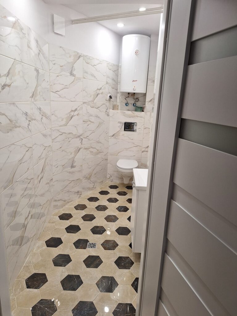 436238247 964504229012375 6223546279661147128 N