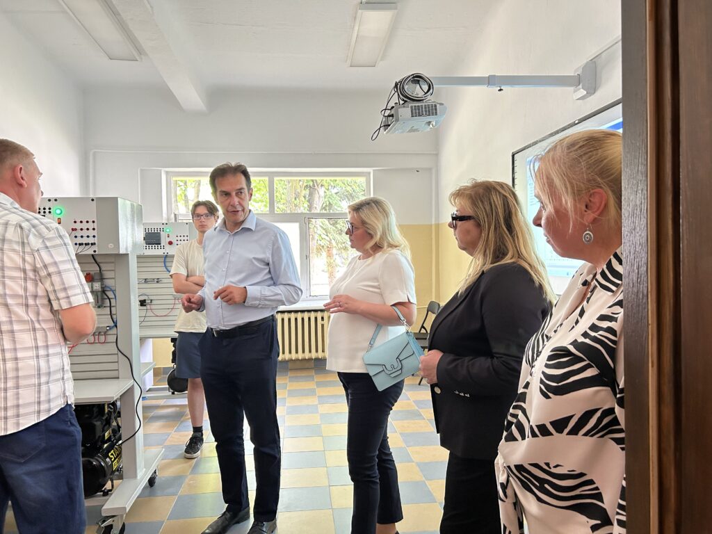 Dzien Otwarty Czesc Ii Pokazy Na Warsztatach Szkolnych 2