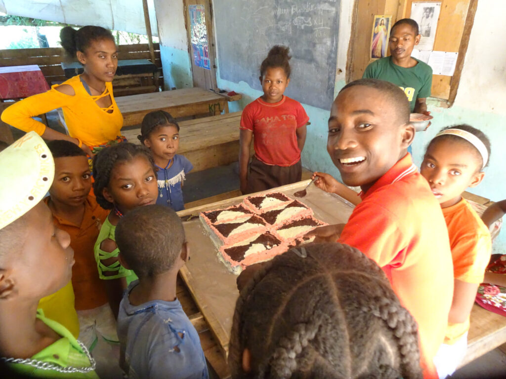 Szkolne Kolo Wolontariatu Rcez Dzieciom Z Madagaskaru Na Dzien Dziecka 12