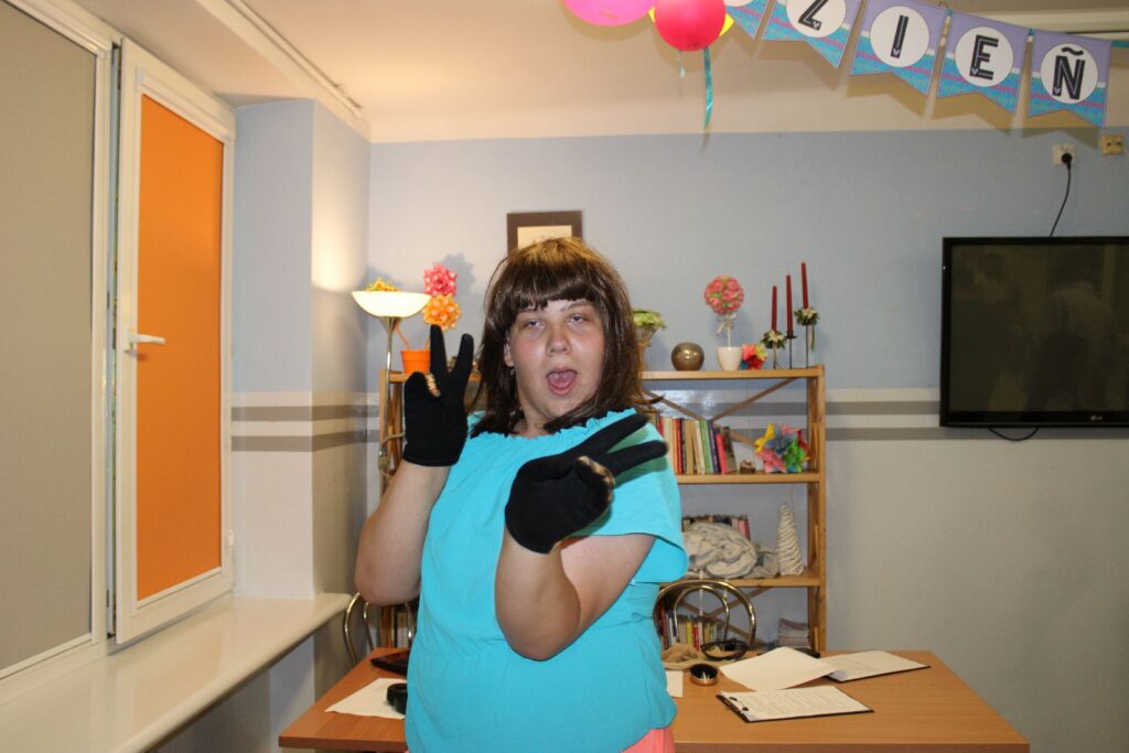 Muffiny Cappuccino I Wybory Mistera Bursy Tak świętowaliśmy Dzień Chłopaka 2024 (11)