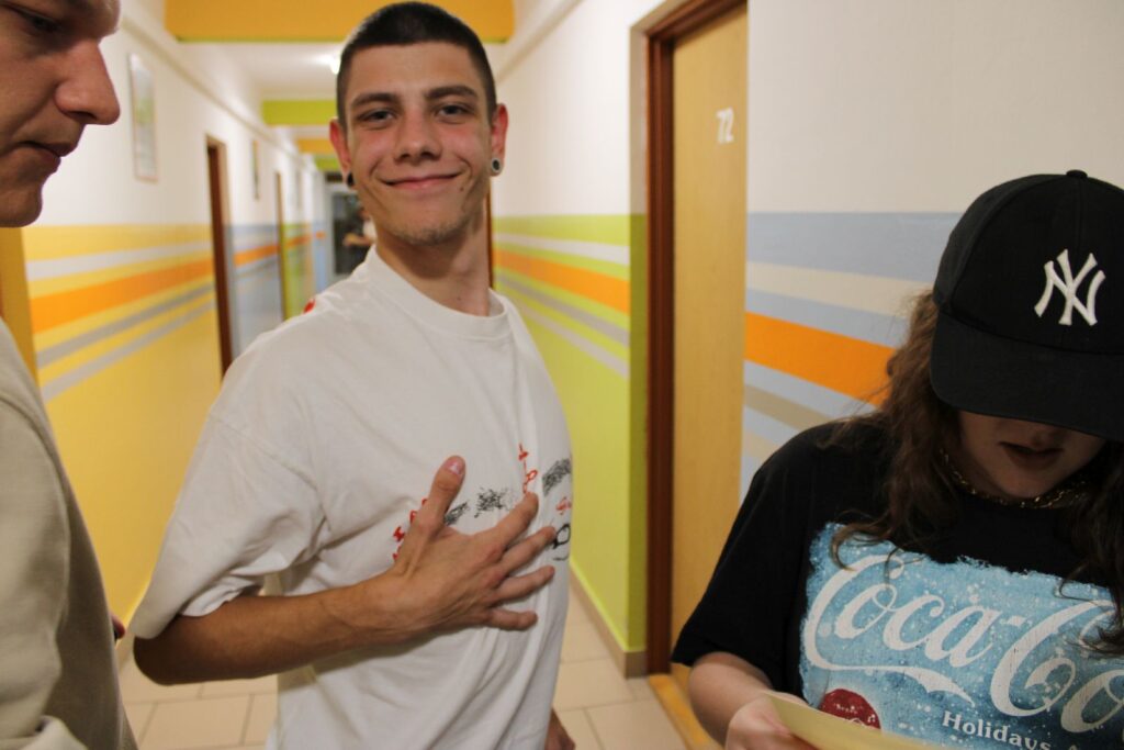 Muffiny Cappuccino I Wybory Mistera Bursy Tak świętowaliśmy Dzień Chłopaka 2024 (12)