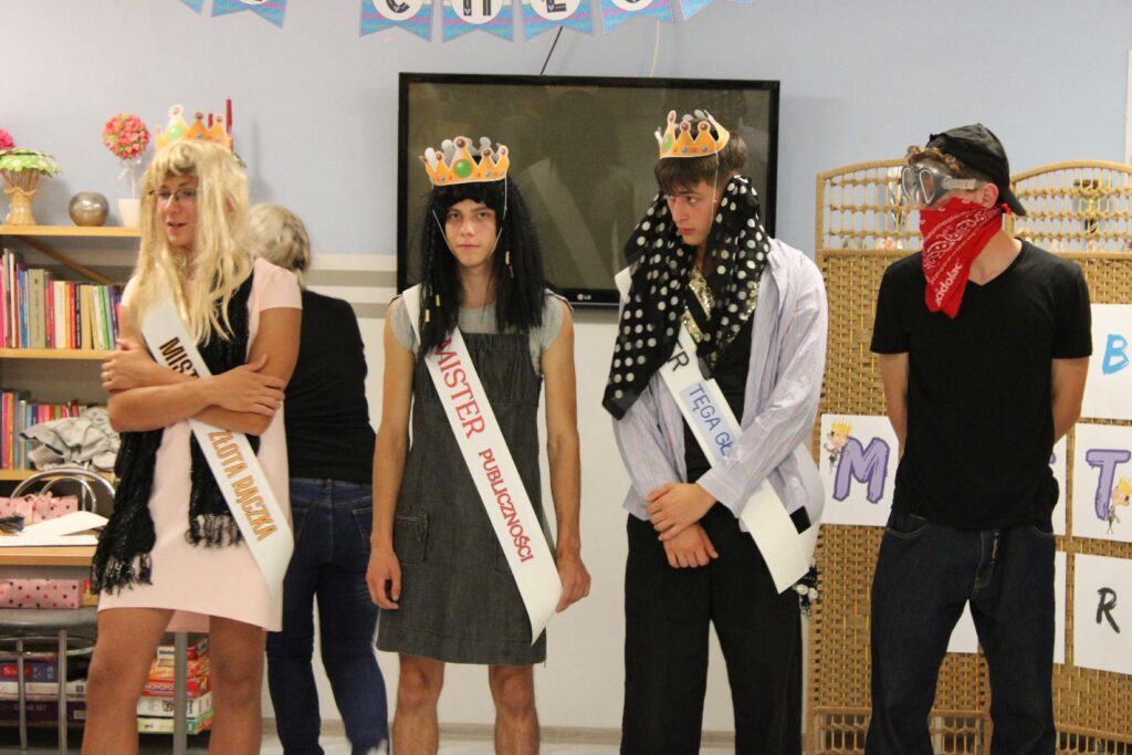 Muffiny Cappuccino I Wybory Mistera Bursy Tak świętowaliśmy Dzień Chłopaka 2024 (25)