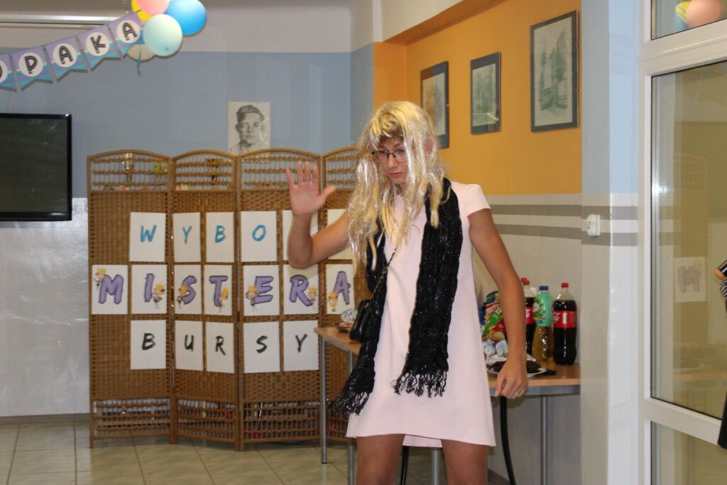 Muffiny Cappuccino I Wybory Mistera Bursy Tak świętowaliśmy Dzień Chłopaka 2024 (9)