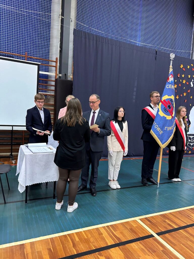 462724467 1071816621614468 5709696744407982354 N