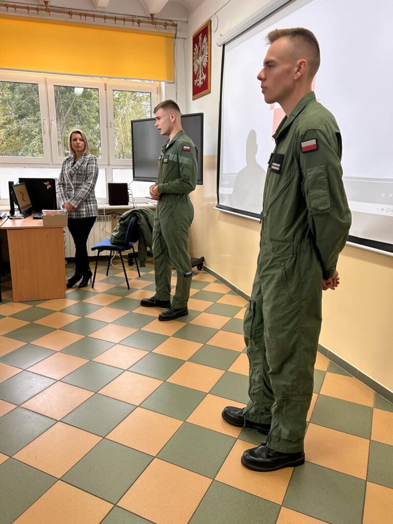 463225846 1074462808016516 7893997072997332452 N