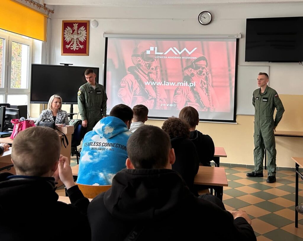 463238780 1074463118016485 4354962681846021754 N