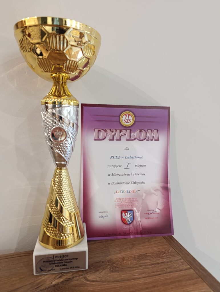 RCEZ Mistrzem Powiatu Badminton