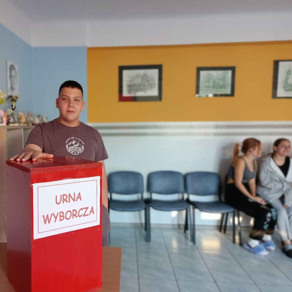 Wybory Do Samorządu W Bursie Szkolnej Rcez 2024 (13)