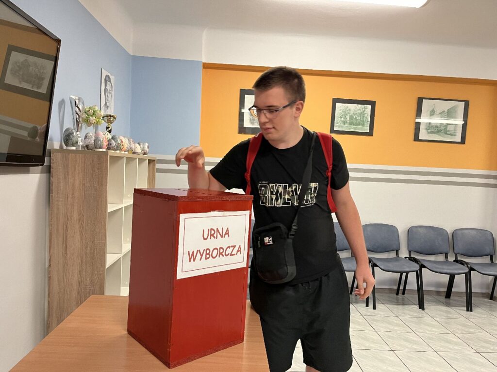 Wybory Do Samorządu W Bursie Szkolnej Rcez 2024 (30)
