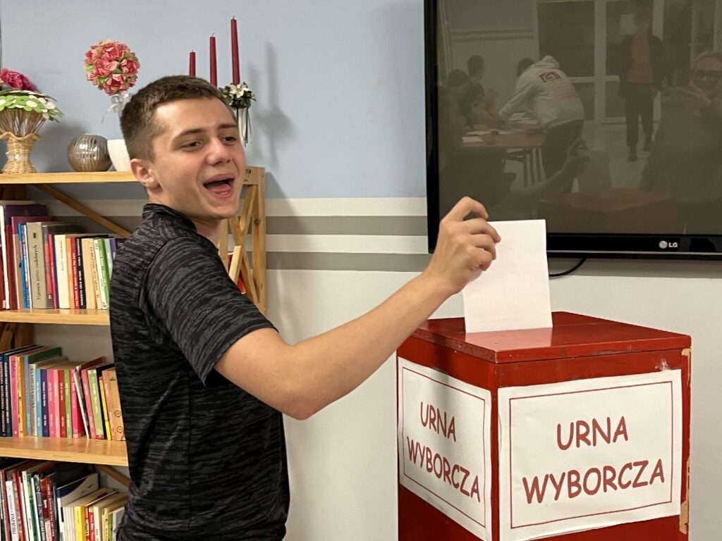 Wybory Do Samorządu W Bursie Szkolnej Rcez 2024 (38)