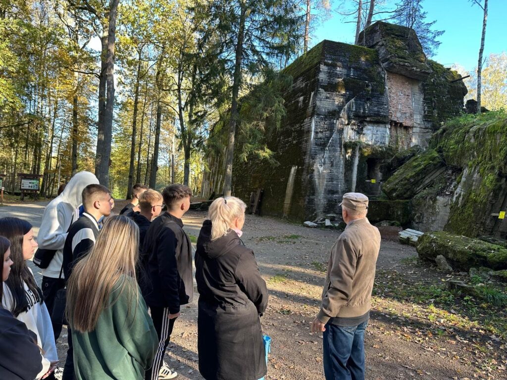 Wycieczka Uczniów Z Wolontariatu Rcez W Ramach Programu Podróże Z Klasą Mazury (2)