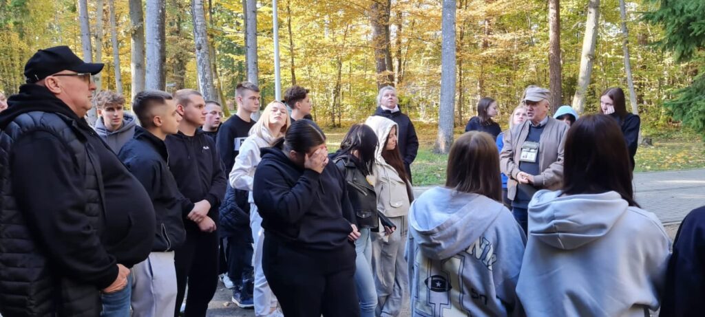 Wycieczka Uczniów Z Wolontariatu Rcez W Ramach Programu Podróże Z Klasą Mazury (20)