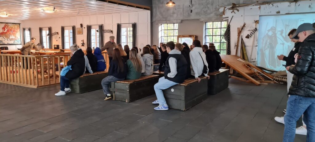 Wycieczka Uczniów Z Wolontariatu Rcez W Ramach Programu Podróże Z Klasą Mazury (23)