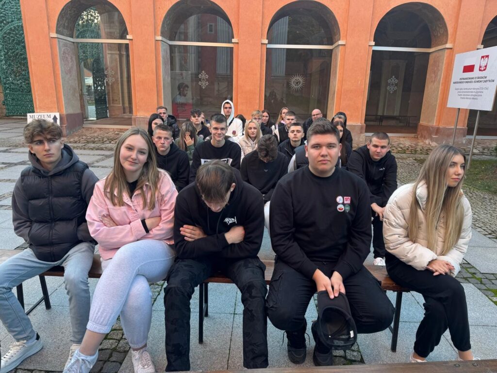 Wycieczka Uczniów Z Wolontariatu Rcez W Ramach Programu Podróże Z Klasą Mazury (5)