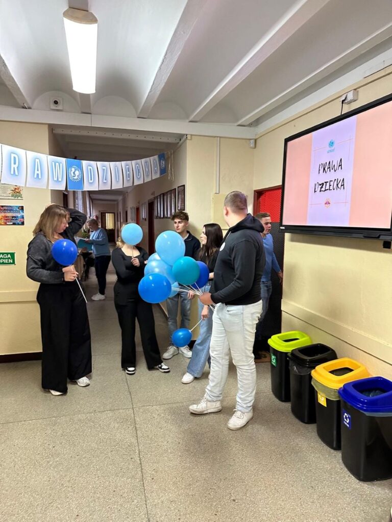 467587489 1102813848514745 5242973375345663147 N