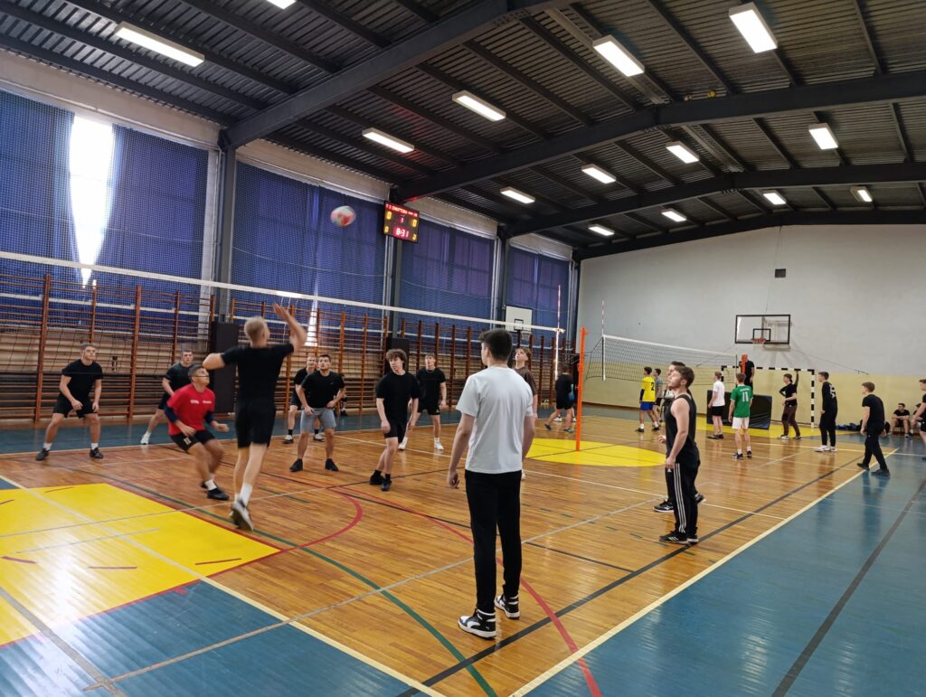 468309176 1108303111299152 8677674232637243902 N