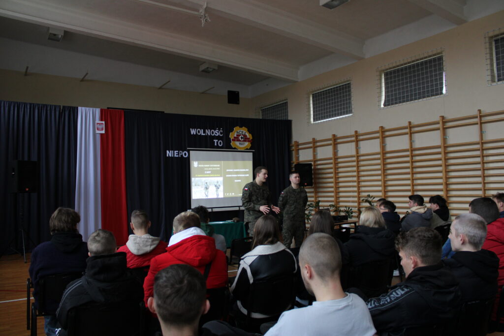 Spotkanie Z Przedstawicielami Wojsk Obrony Terytorialnej (3)