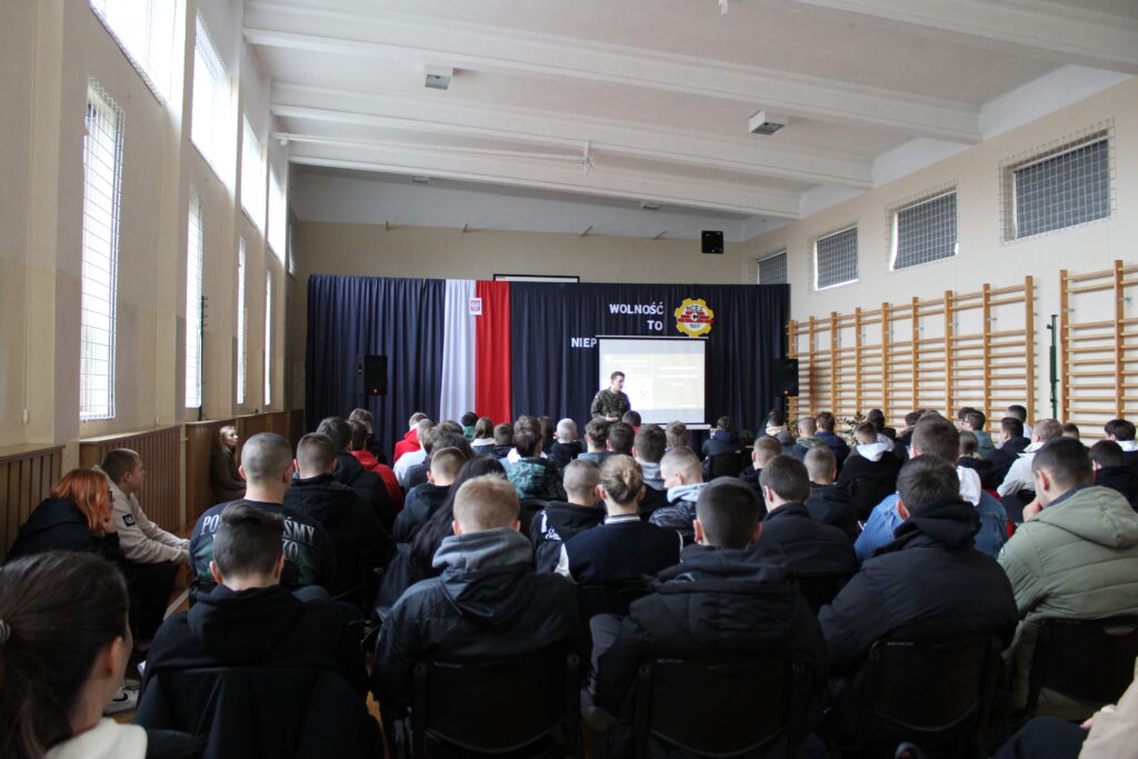 Spotkanie Z Przedstawicielami Wojsk Obrony Terytorialnej (4)