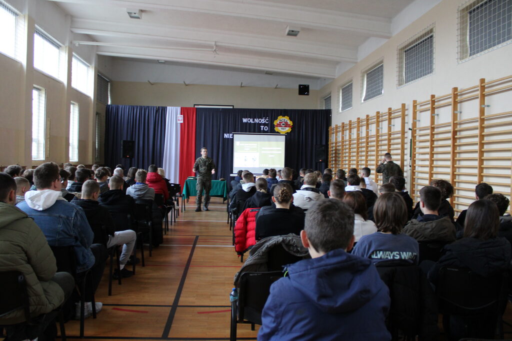 Spotkanie Z Przedstawicielami Wojsk Obrony Terytorialnej (6)