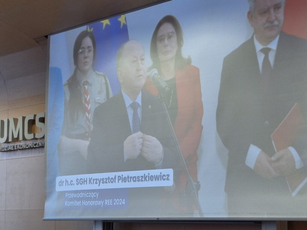 092009 20241203 110928