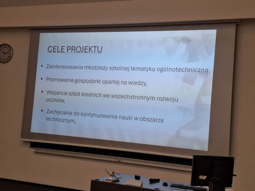 469287343 1114630807333049 8660735014575115008 N