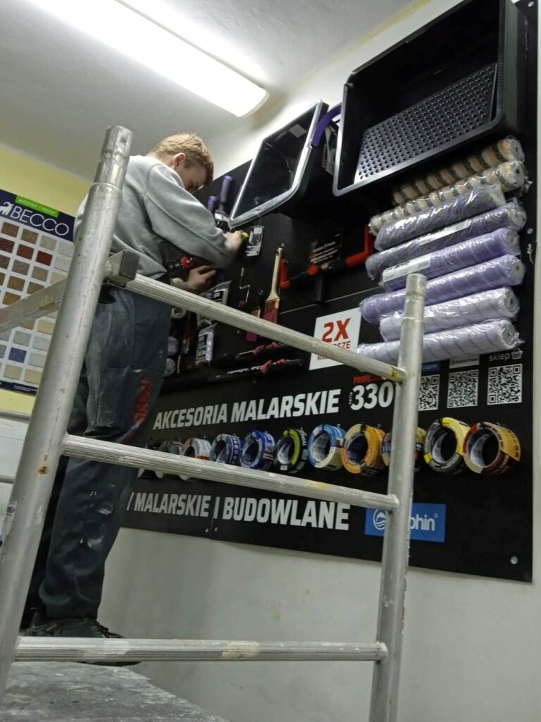 469289967 1114621307333999 1632124454852872044 N