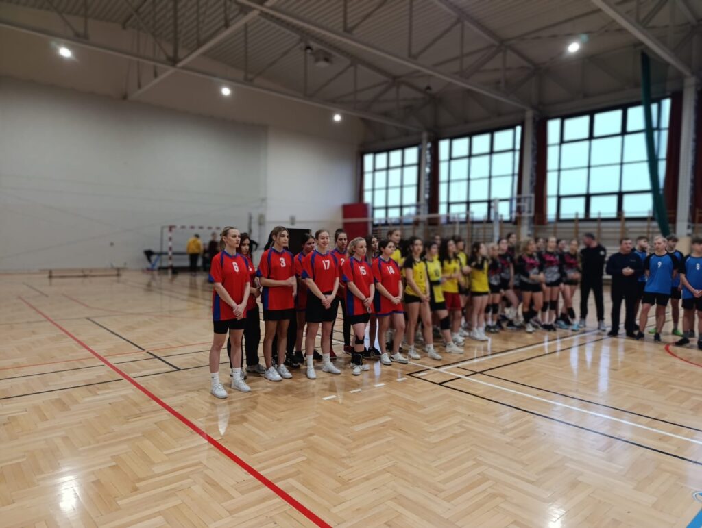 470179521 1123211379808325 2239114269981193699 N