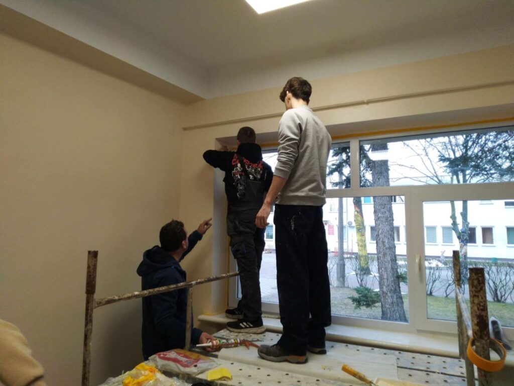 475301487 1155989329863863 8807431567451502016 N