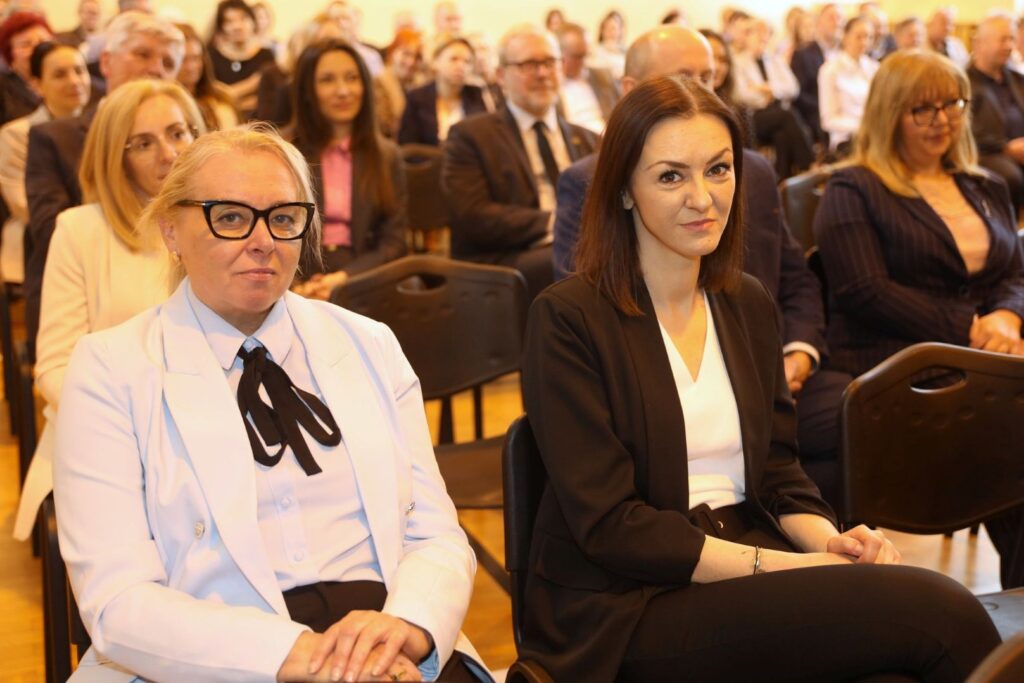 497647090 1004867098499637 5831951904004553600 n